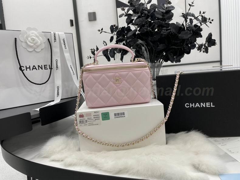 Chanel Handbags 822